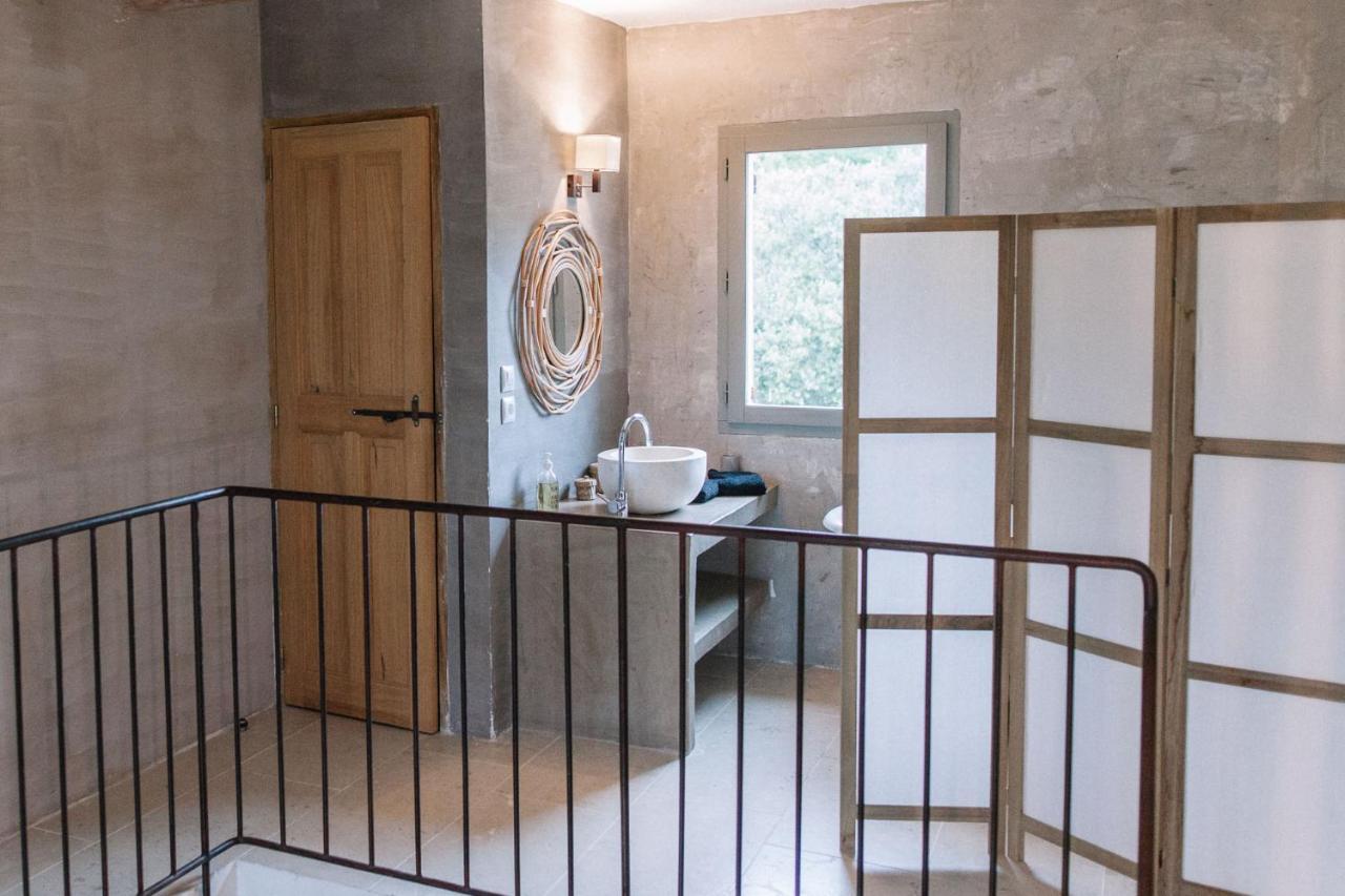 Le Mas De Cink Saint-Saturnin-d'Apt Exterior foto