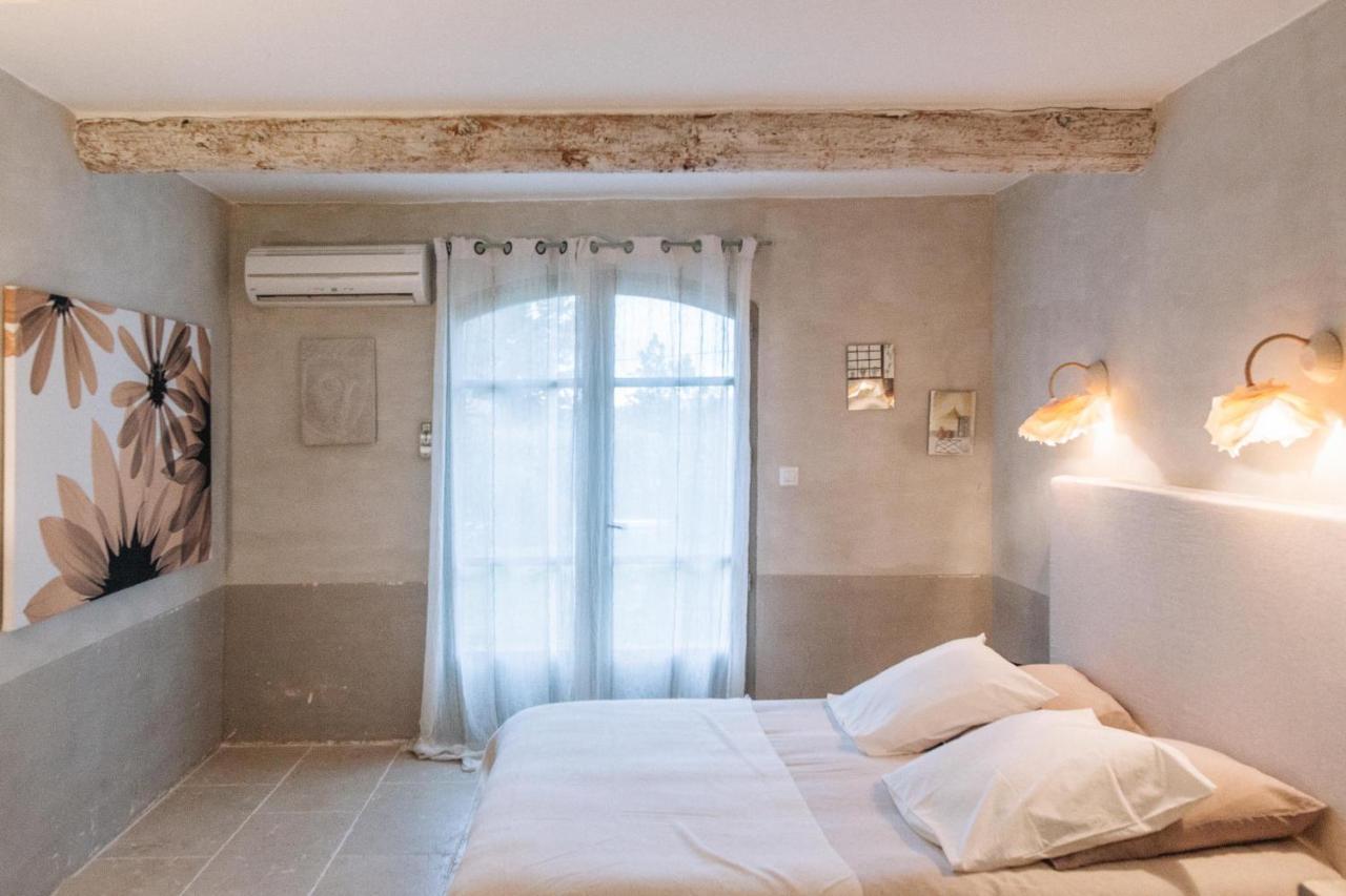 Le Mas De Cink Saint-Saturnin-d'Apt Exterior foto