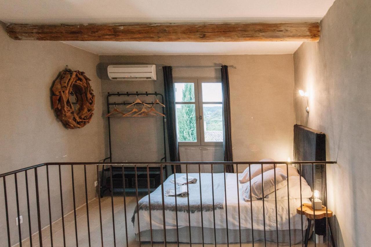 Le Mas De Cink Saint-Saturnin-d'Apt Exterior foto